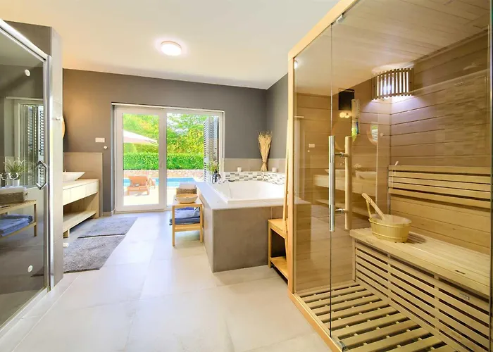 Beautiful Aurora With Private Pool, Sauna And Jacuzzi Βίλα Kras