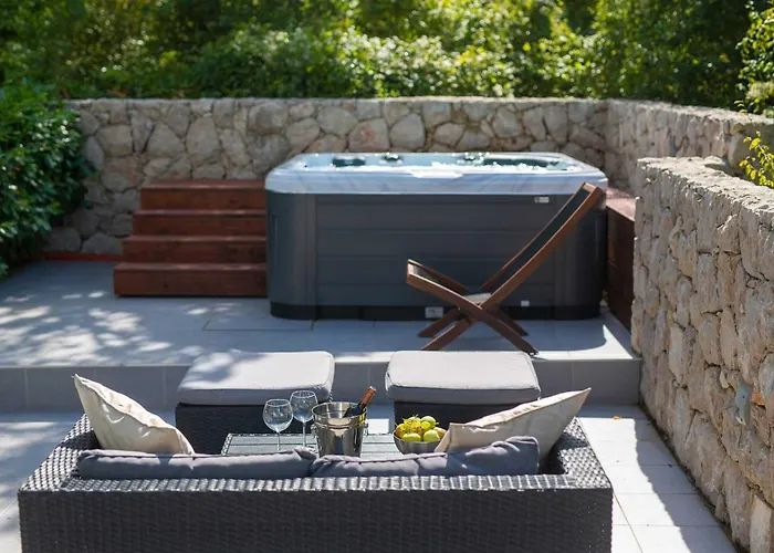 Beautiful Aurora With Private Pool, Sauna And Jacuzzi Βίλα *