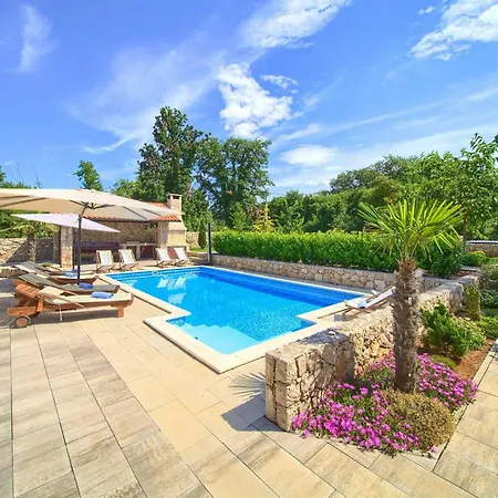 Beautiful Aurora With Private Pool, Sauna And Jacuzzi Villa Kras